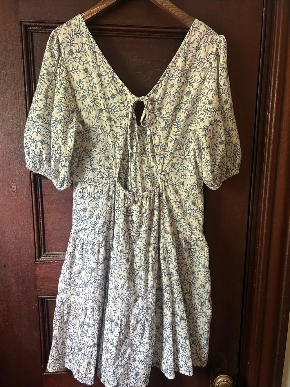 XiRENA Nissa Mini Dress in White Blossom Size Small Ditsy Floral A-Line Boho - Picture 7 of 12